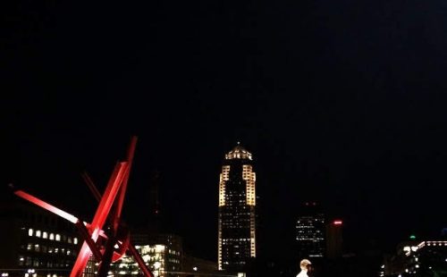 Des Moines at night from the sculpture garden